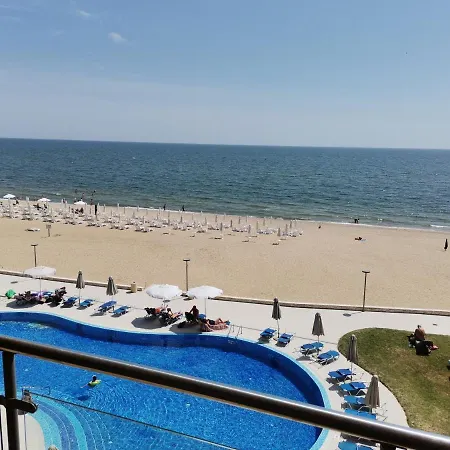 Apartment б306 в бийч на първа линия с перфектен изглед към плажа! Obzor