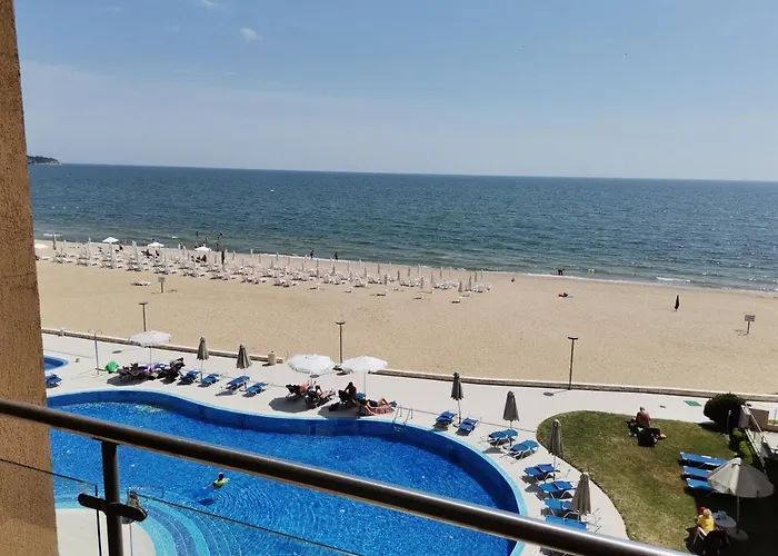 Apartment б306 в бийч на първа линия с перфектен изглед към плажа! Obzor